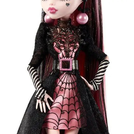 Monster High Howliday Draculaura Doll - Winter Elegance